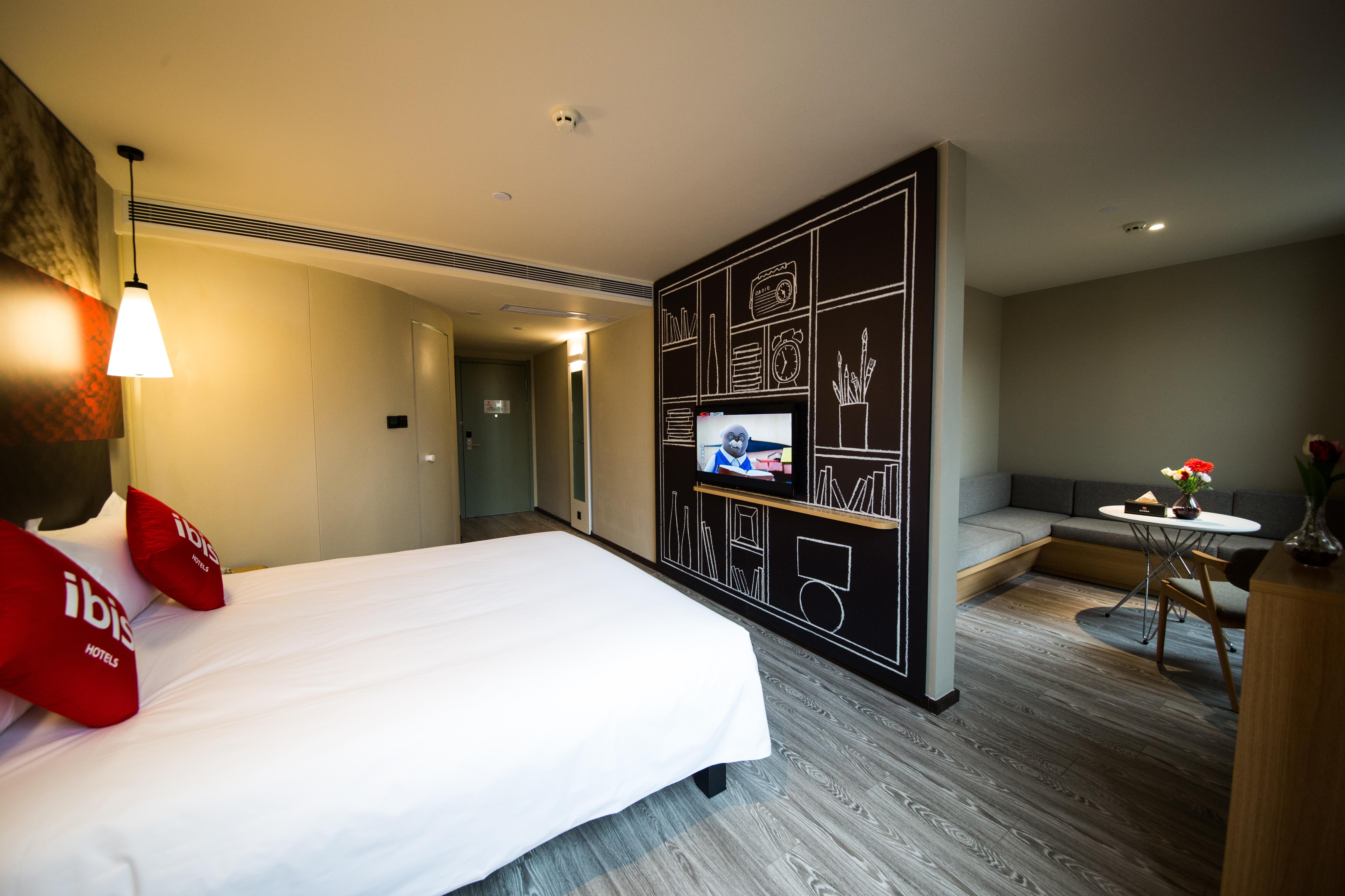 Ibis Guangzhou Yuexiu Park Metro Station Hotel Bagian luar foto