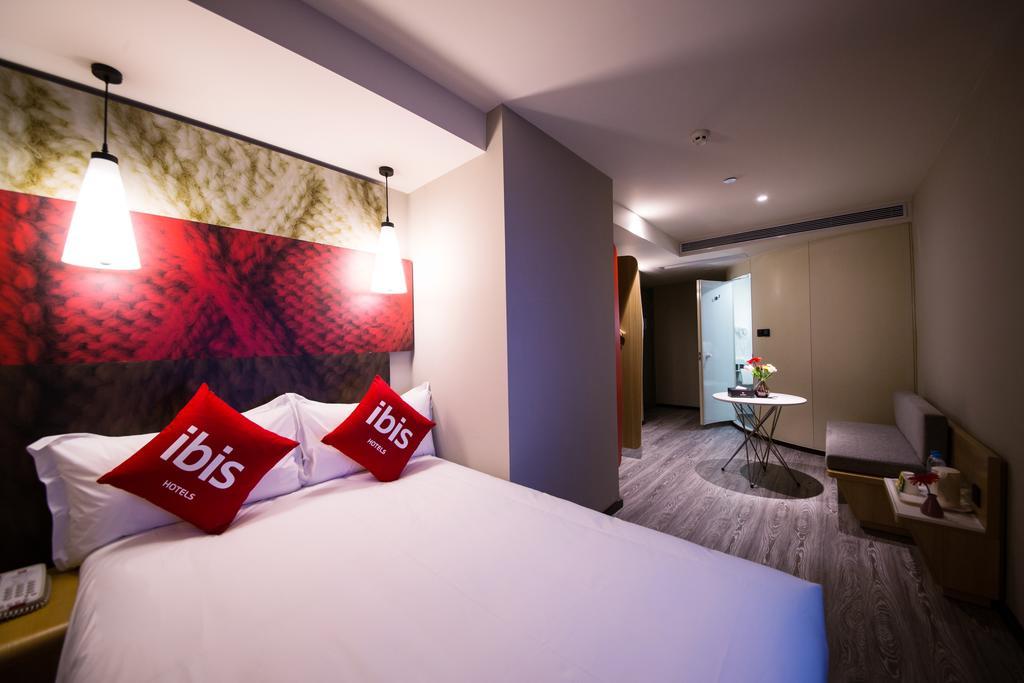 Ibis Guangzhou Yuexiu Park Metro Station Hotel Bagian luar foto